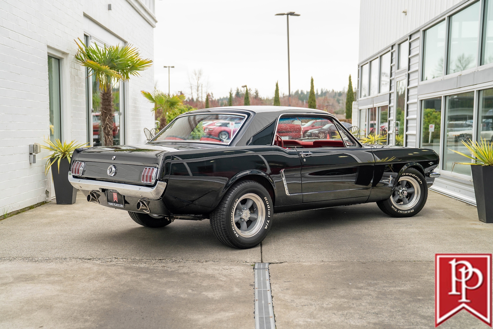 Ford-Mustang-1965-Coupe-11