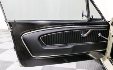 Ford-Mustang-1965-Coupe-12