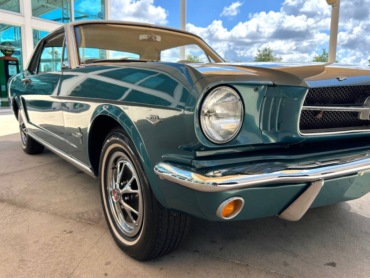 Ford-Mustang-1965-Coupe-16