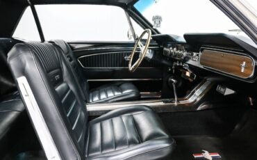 Ford-Mustang-1965-Coupe-17