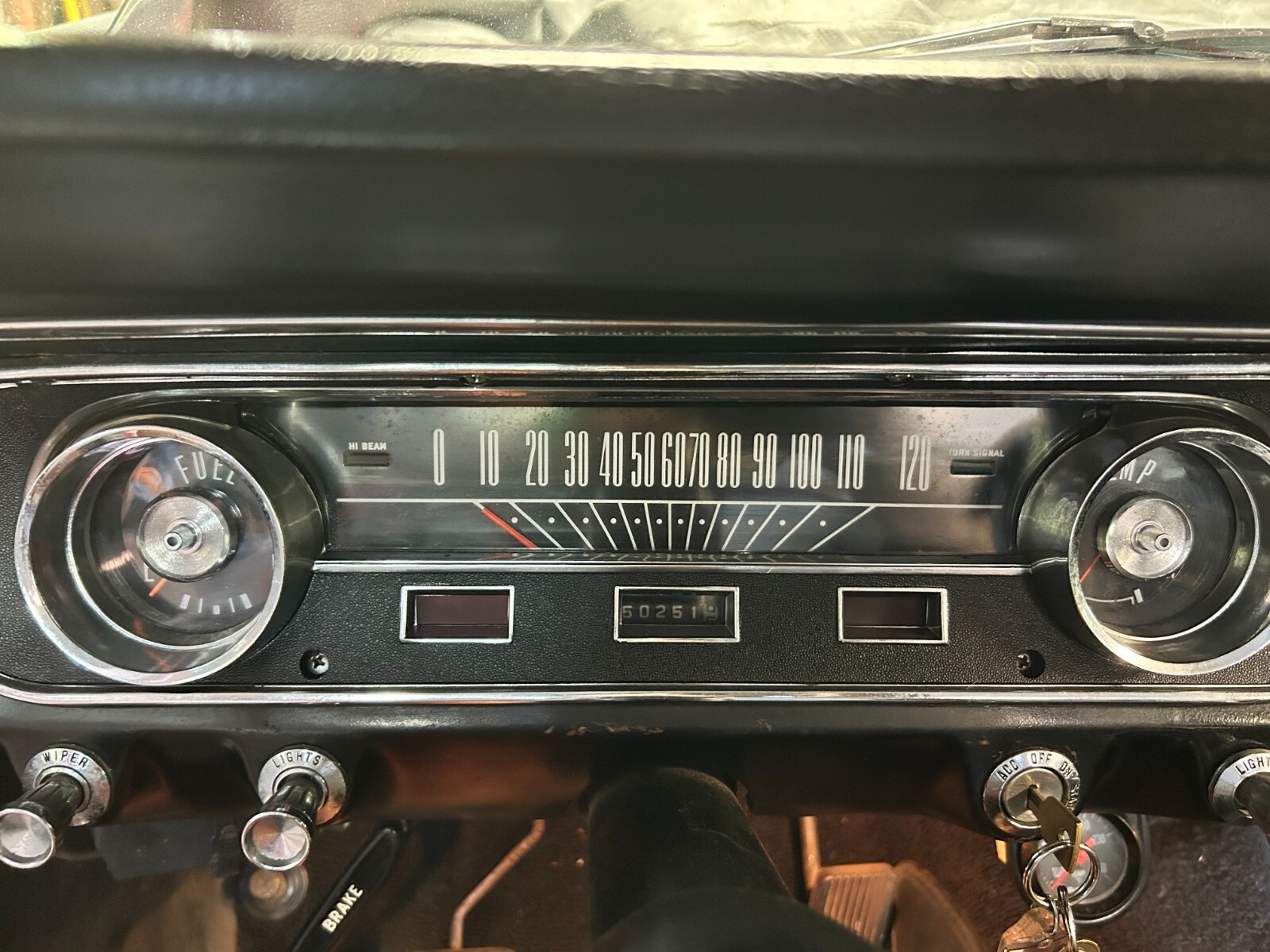 Ford-Mustang-1965-Coupe-17