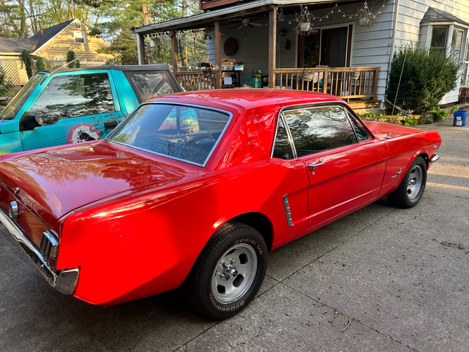 Ford-Mustang-1965-Coupe-2