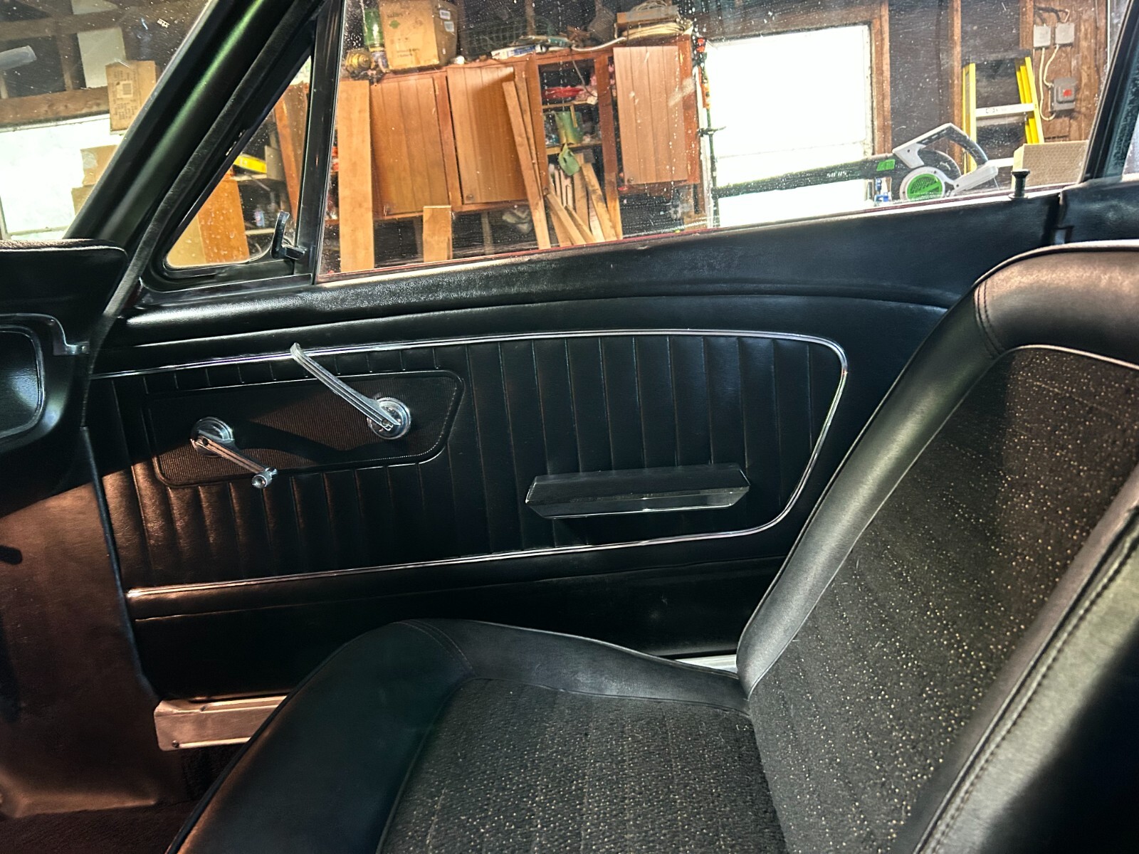 Ford-Mustang-1965-Coupe-21