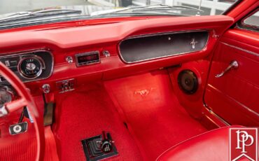 Ford-Mustang-1965-Coupe-25
