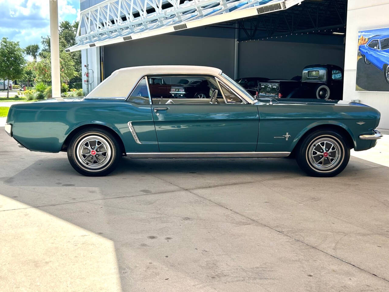 Ford-Mustang-1965-Coupe-3