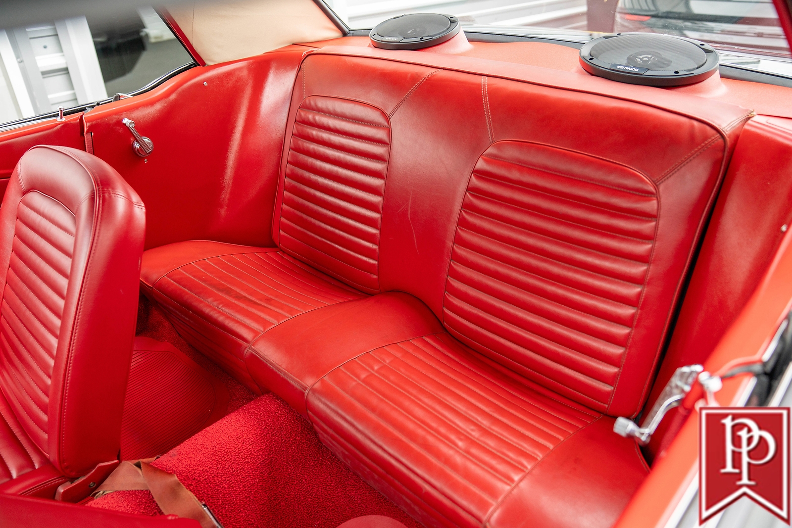 Ford-Mustang-1965-Coupe-30