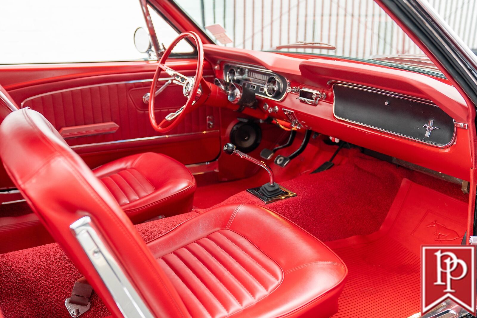 Ford-Mustang-1965-Coupe-33