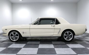 Ford-Mustang-1965-Coupe-4