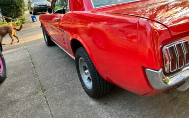 Ford-Mustang-1965-Coupe-4