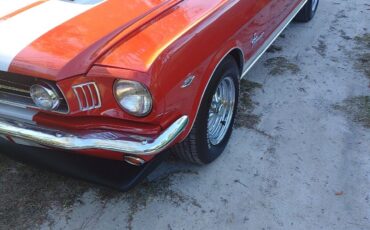 Ford-Mustang-1965-Fastback-9