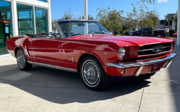 Ford-Mustang-1965-Hatchback-2