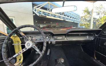 Ford-Mustang-1965-Hatchback-21