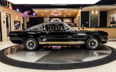 Ford-Mustang-1965-Other-11