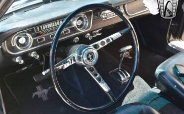 Ford-Mustang-1965-black-3