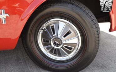 Ford-Mustang-1965-coupe-10