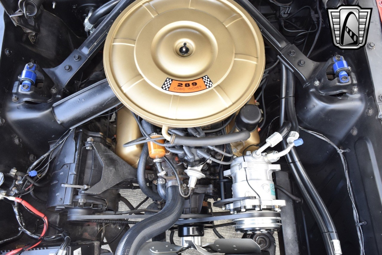 Ford-Mustang-1965-coupe-19