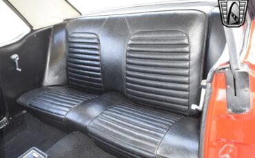 Ford-Mustang-1965-coupe-21
