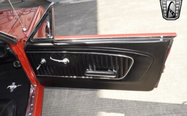 Ford-Mustang-1965-coupe-23