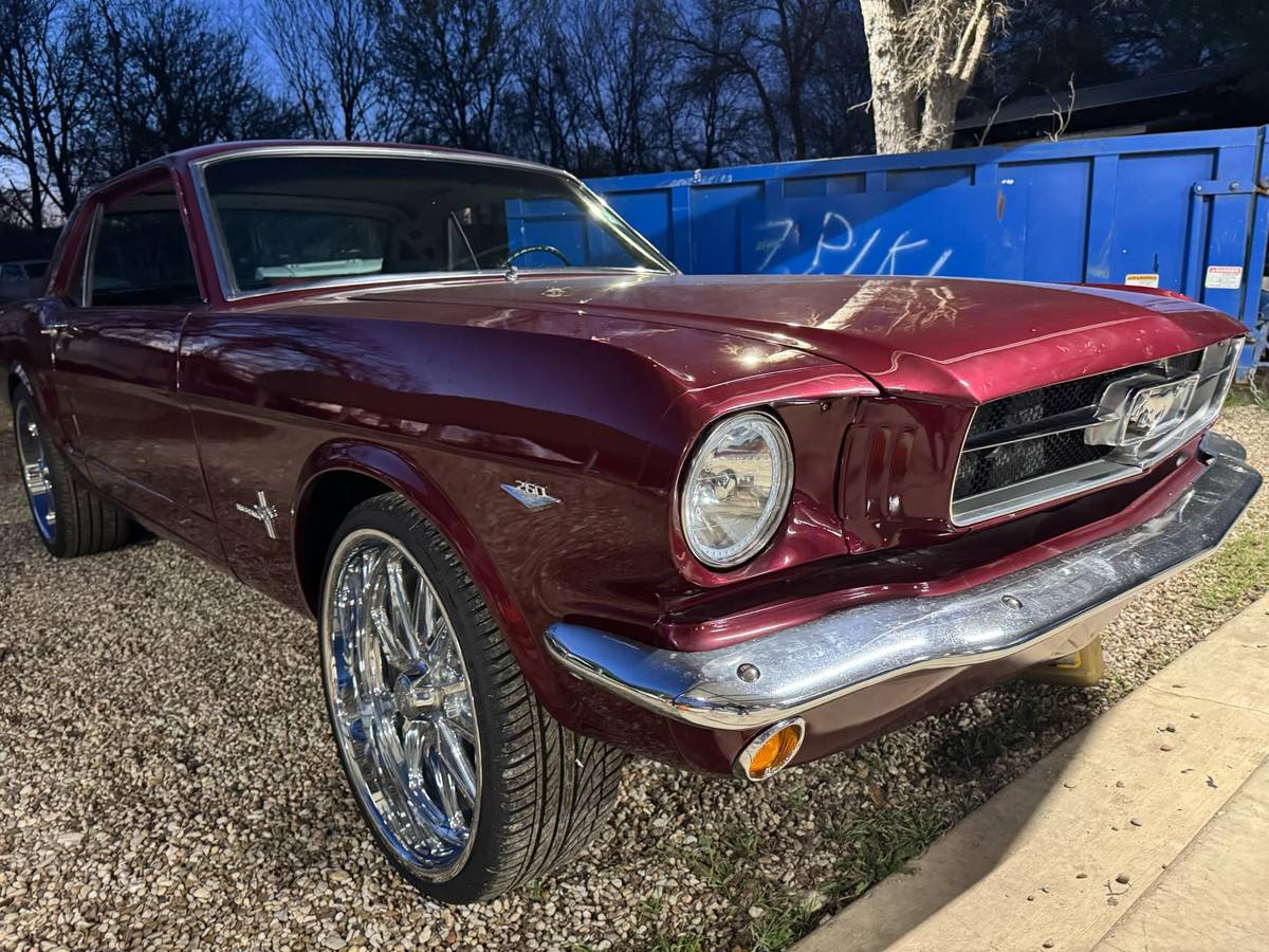 Ford-Mustang-1965-custom-1
