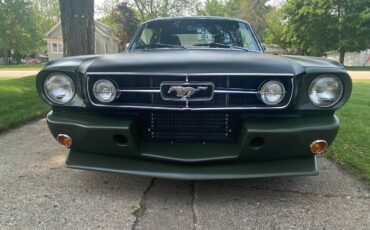 Ford-Mustang-1965-green-1