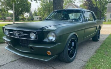 Ford-Mustang-1965-green-17
