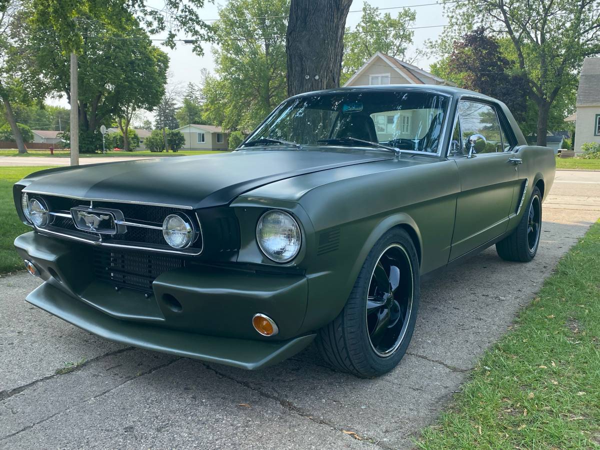 Ford-Mustang-1965-green-17