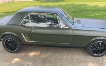 Ford-Mustang-1965-green-3
