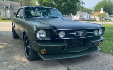 Ford-Mustang-1965-green