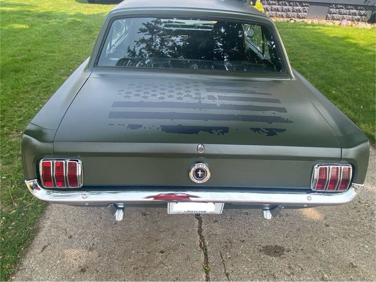 Ford-Mustang-1965-green-9