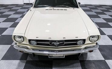 Ford-Mustang-1965-white-1