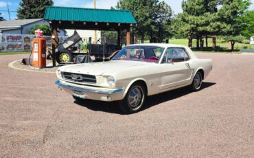 Ford-Mustang-1965-white-1