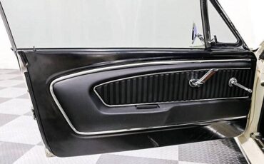 Ford-Mustang-1965-white-10