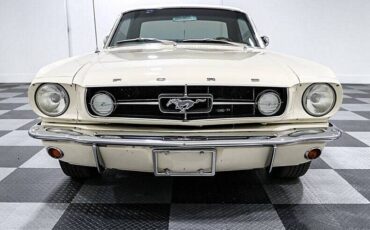 Ford-Mustang-1965-white