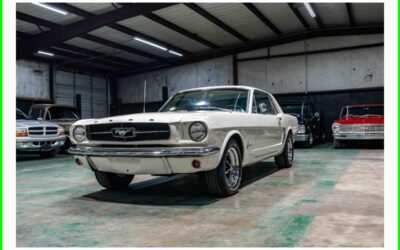 Ford Mustang  1965 white