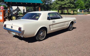 Ford-Mustang-1965-white-4