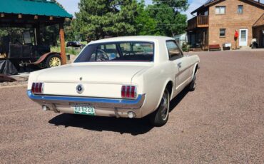 Ford-Mustang-1965-white-7