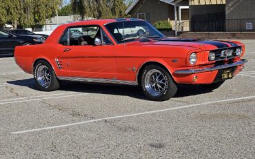 Ford-Mustang-1966-1