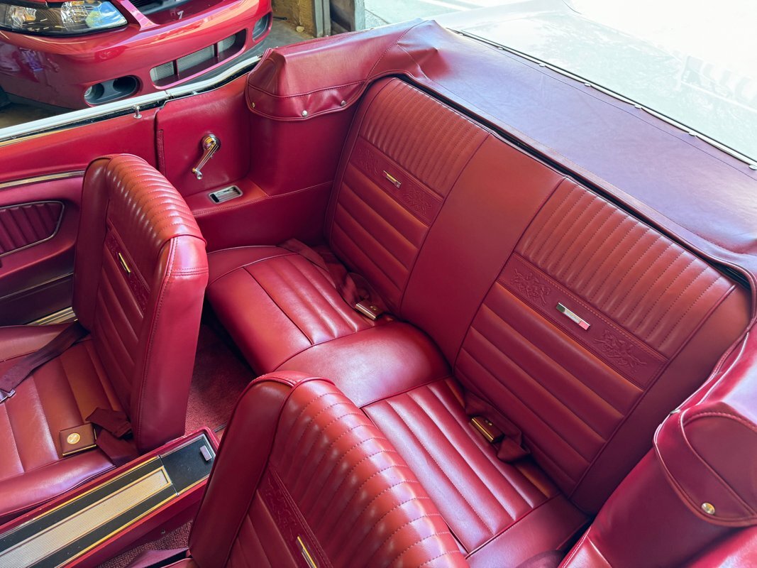 Ford-Mustang-1966-13