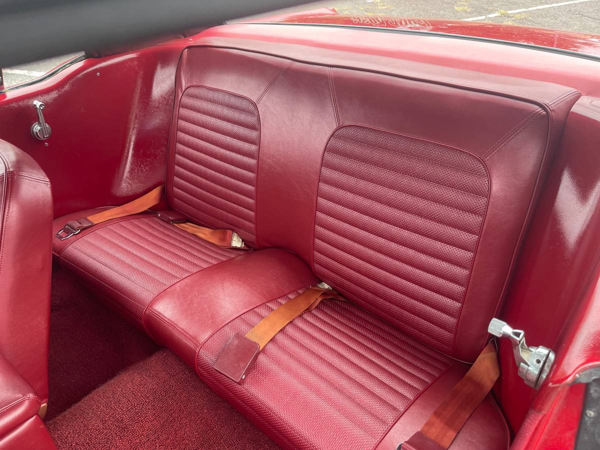 Ford-Mustang-1966-13