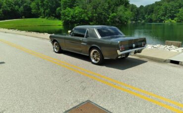 Ford-Mustang-1966-19