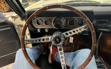 Ford-Mustang-1966-2-Door-Coupe-12