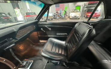 Ford-Mustang-1966-2-Door-Coupe-13