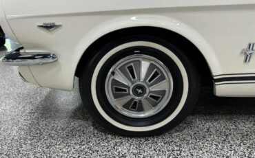 Ford-Mustang-1966-2-Door-Coupe-9
