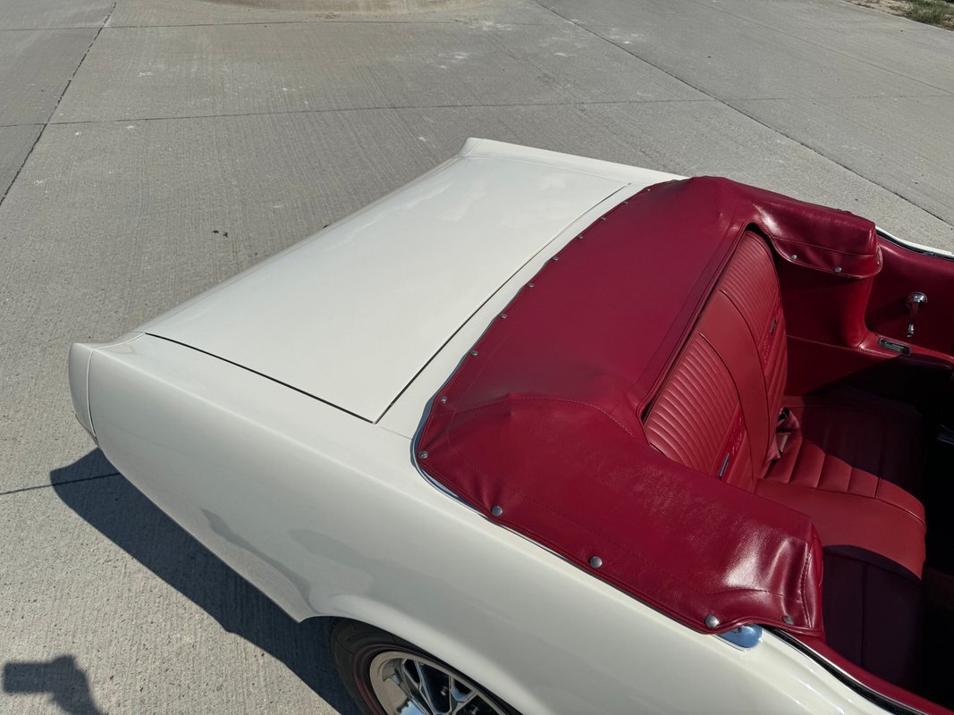 Ford-Mustang-1966-35