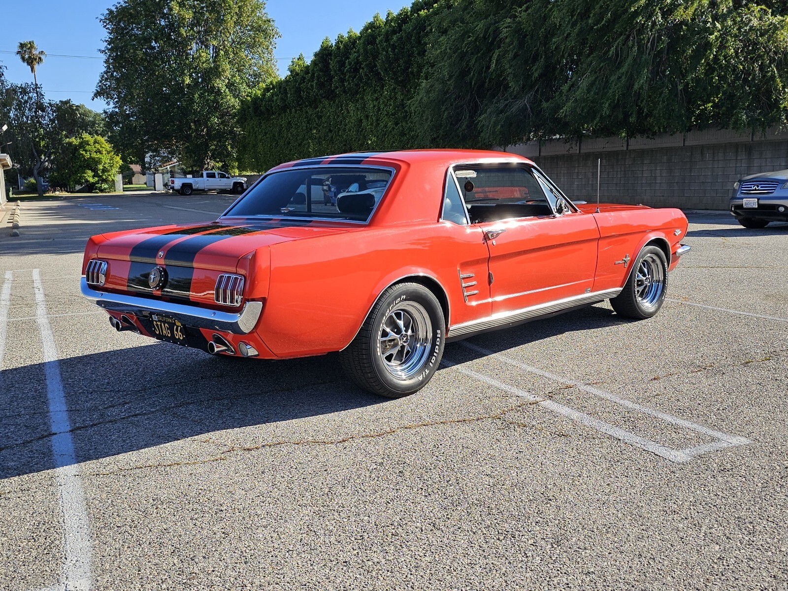 Ford-Mustang-1966-4