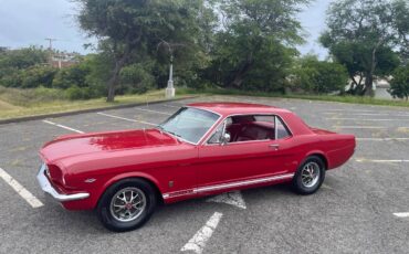 Ford-Mustang-1966