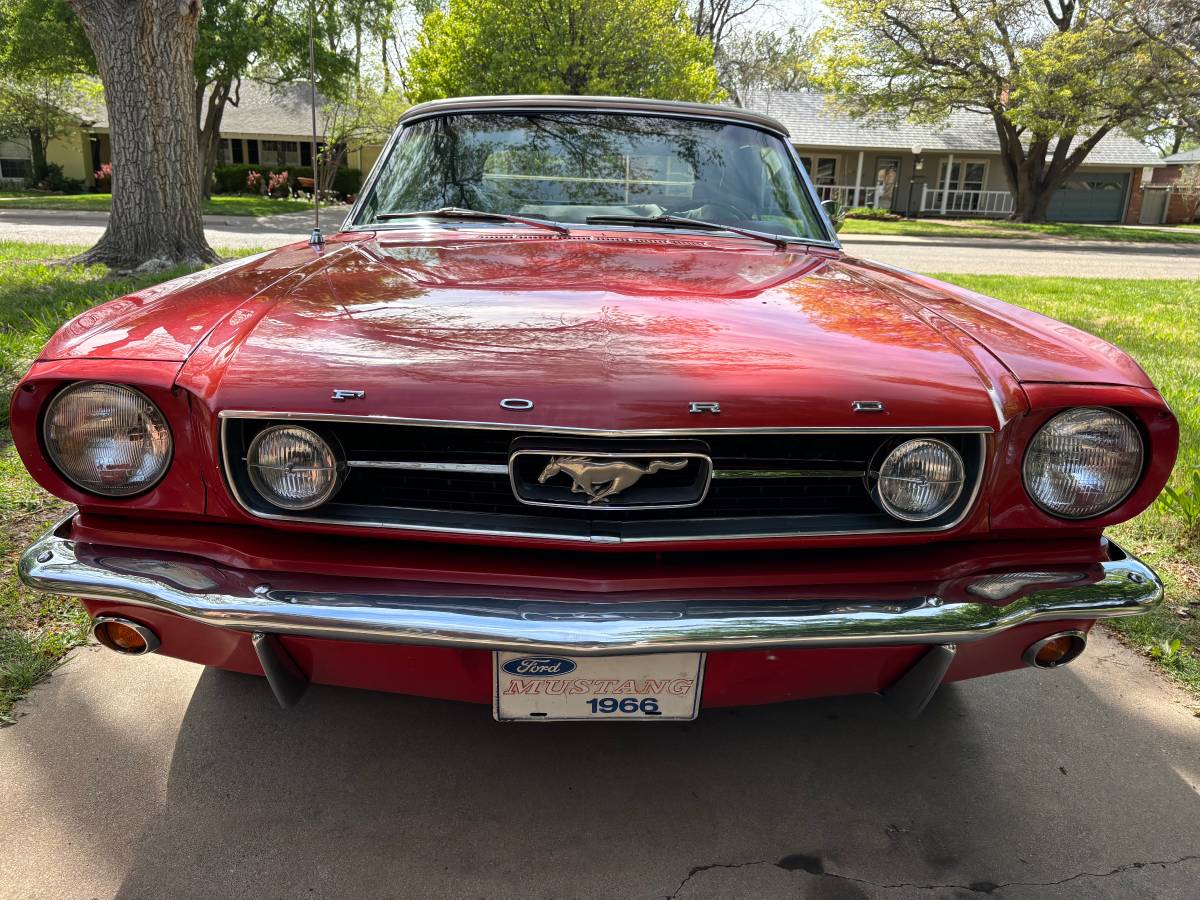 Ford-Mustang-1966-5