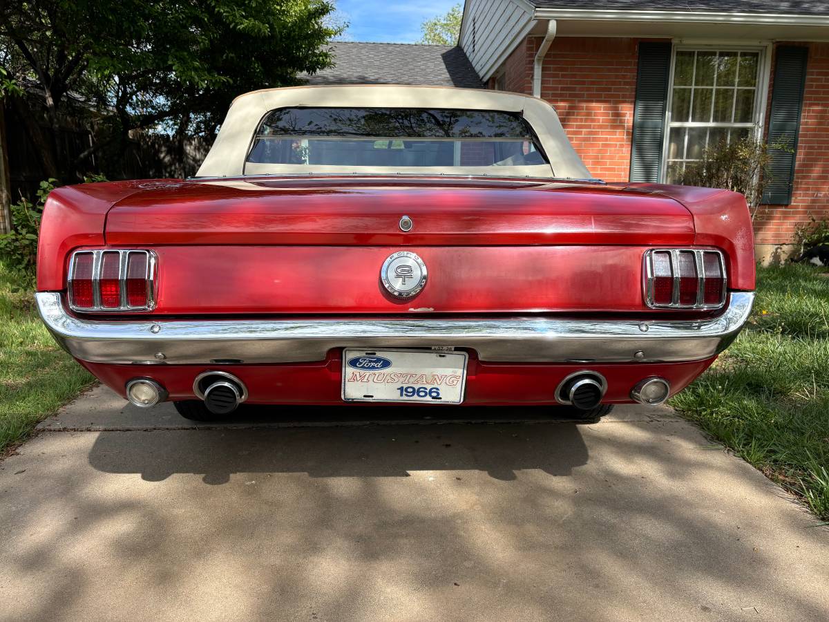Ford-Mustang-1966-6