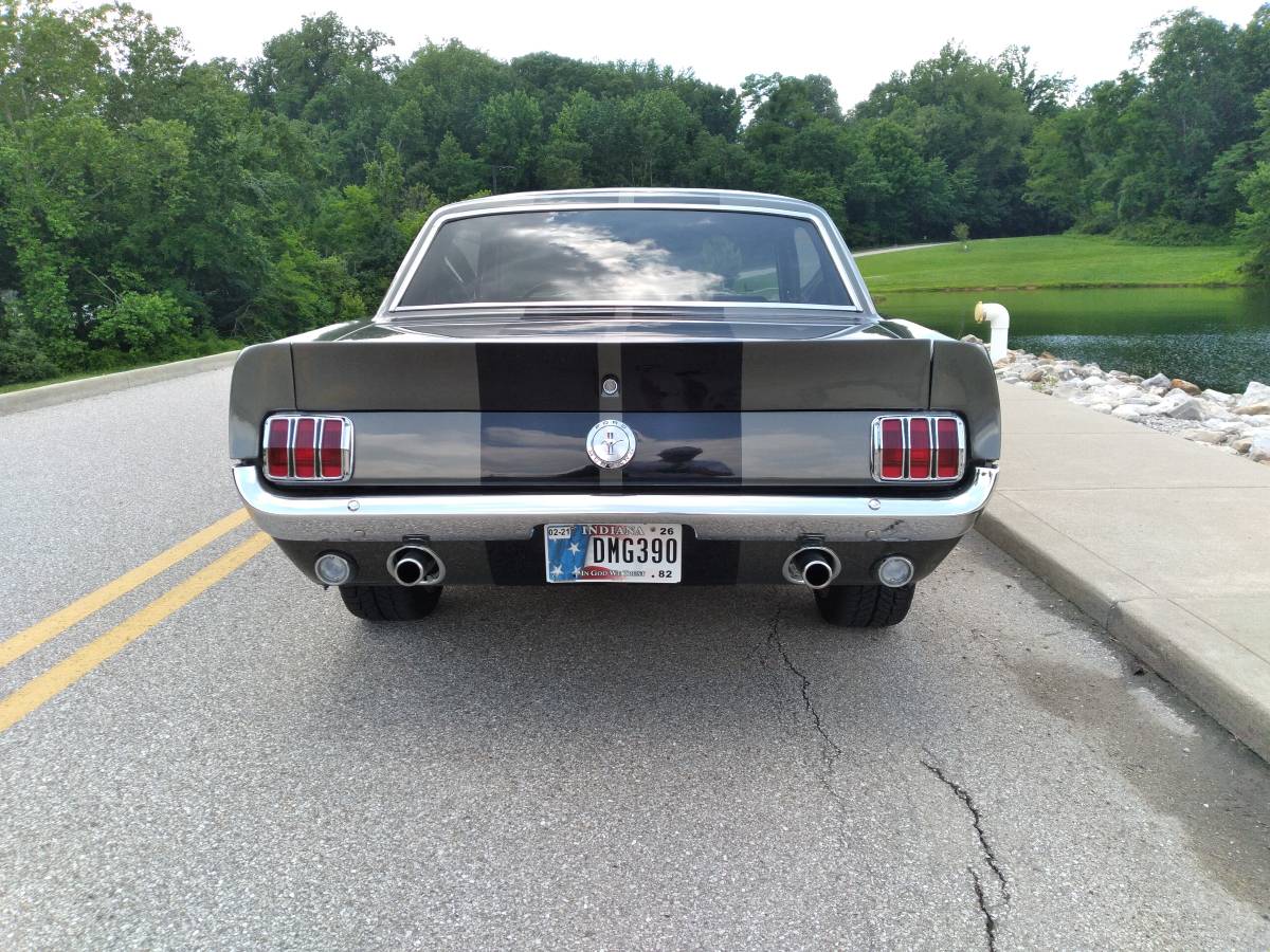 Ford-Mustang-1966-6