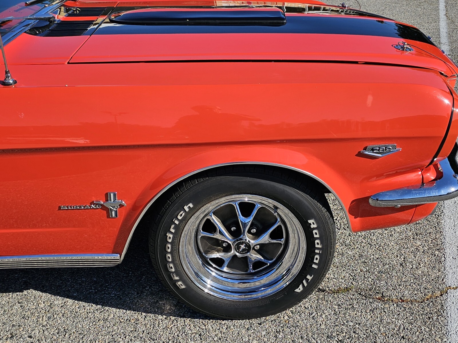 Ford-Mustang-1966-7